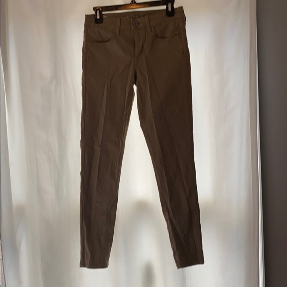 American Eagle khakis